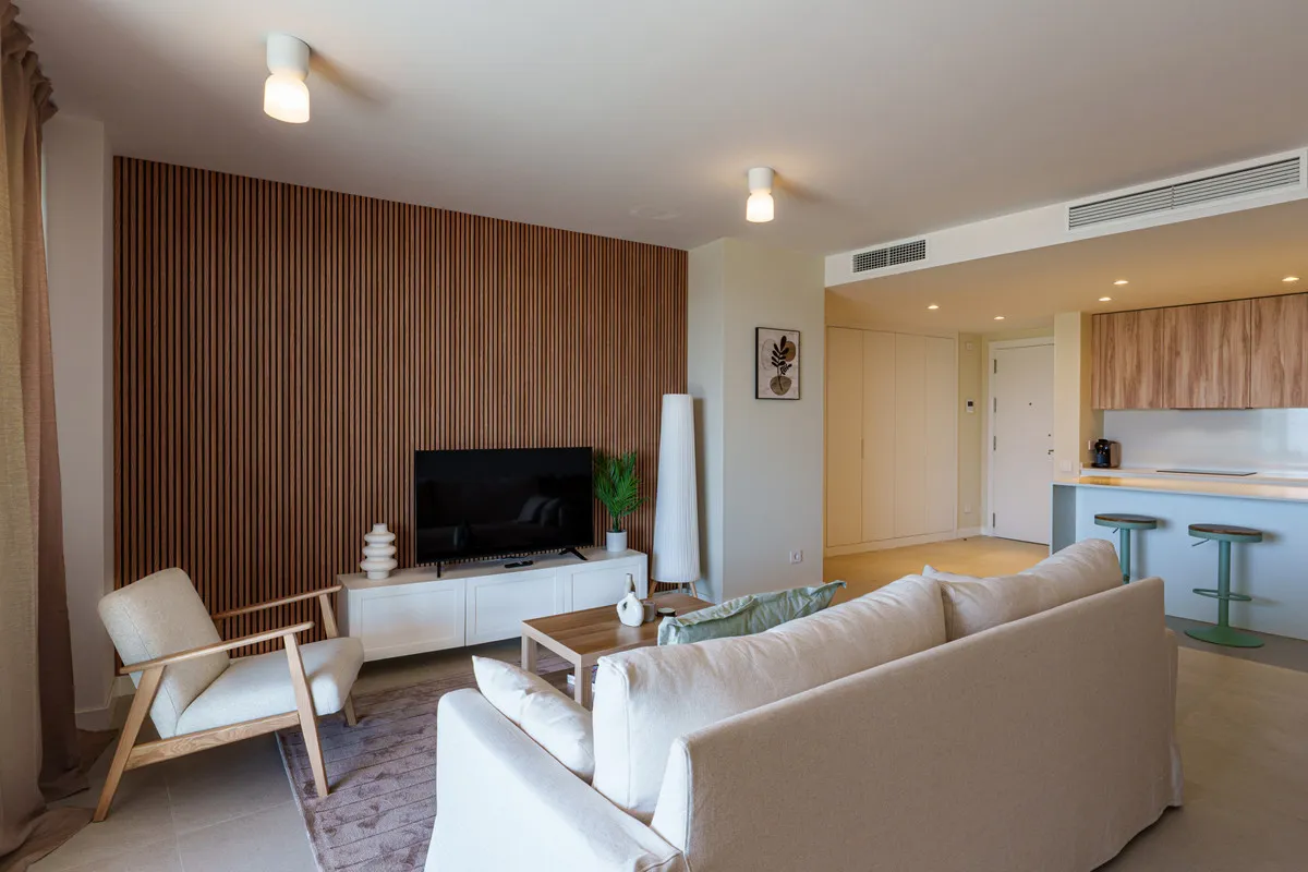 c75b22be-224b-42e7-9eb3-d76f7966cc69