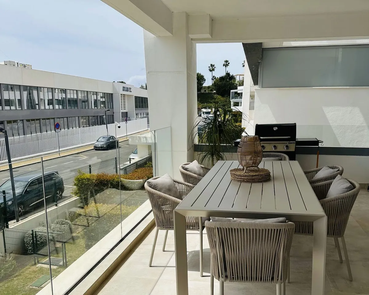 01f84f60-2ccd-4f5e-ad05-d7afc3d7f579