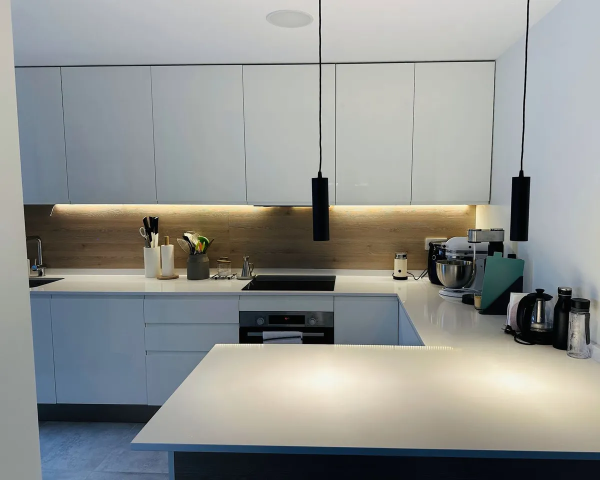 18b51efd-b013-4a63-b071-f5bc5097fd5c