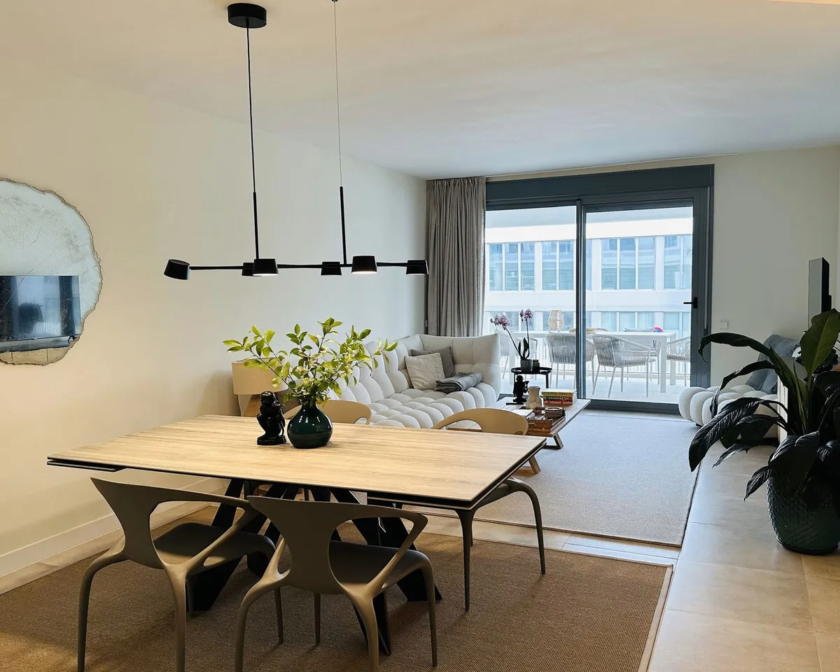 236c2b88-d260-4052-9328-829234e3f099