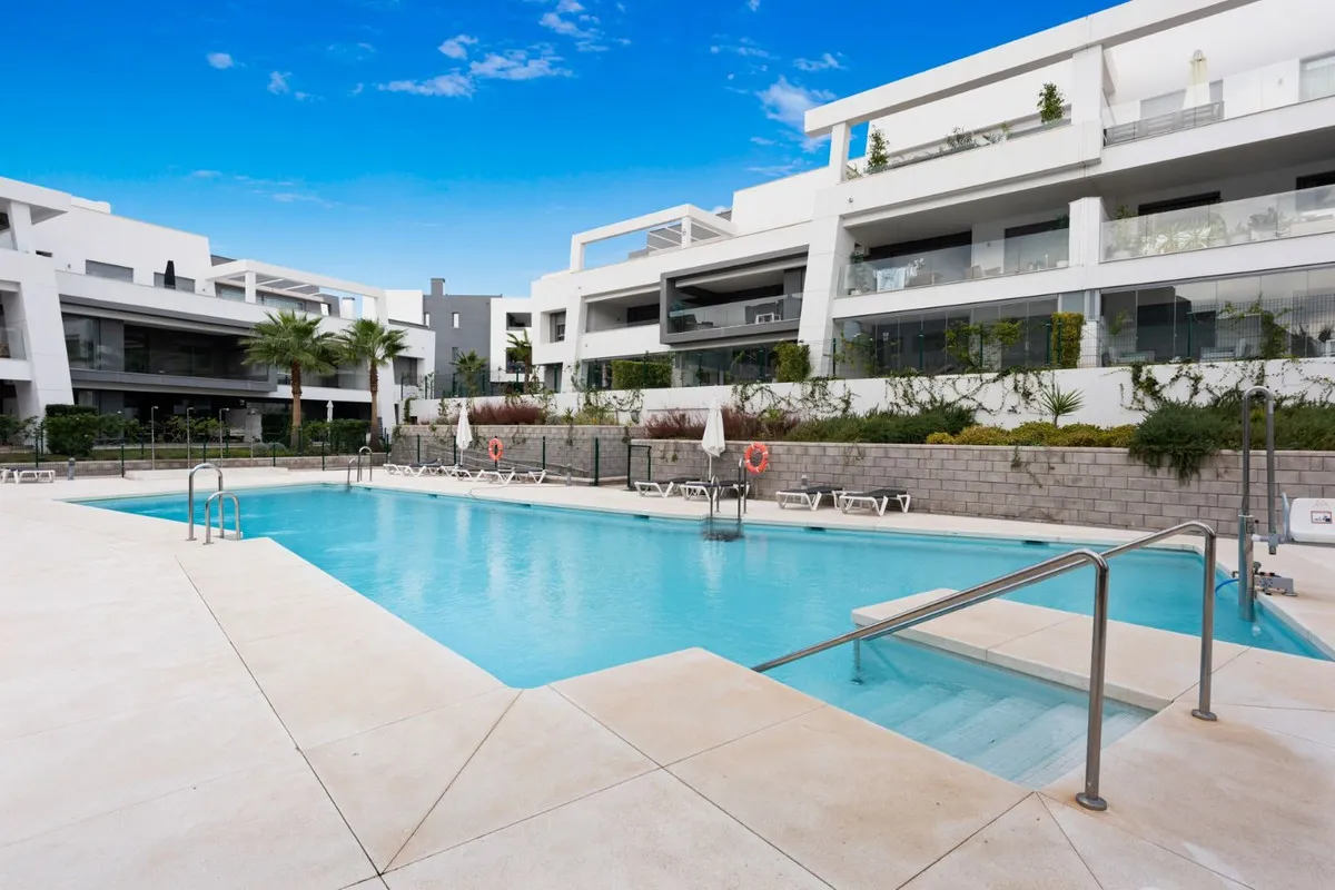 84428055-a0fa-430c-ada1-d29cfd9b1ce3