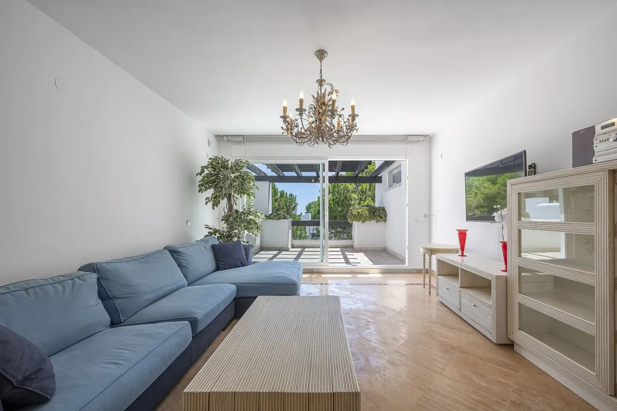 7a168653-7d65-4355-8dce-0b3f85ce2b85