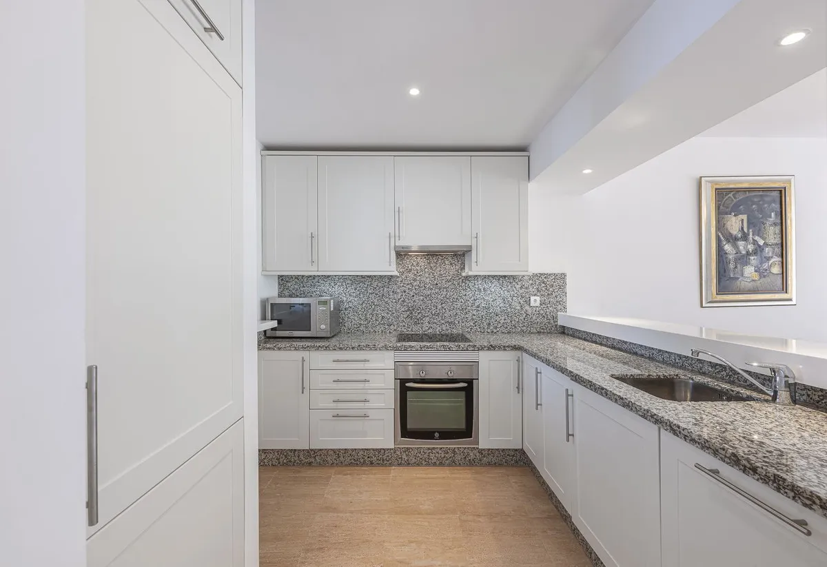 ac897014-fe17-4b61-8c13-b71b7428e740