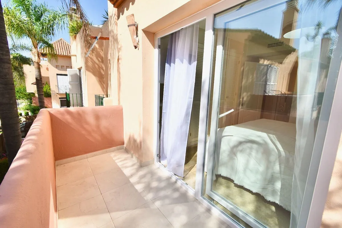 f32ce9c4-b084-4038-92d3-d2778ec365e3