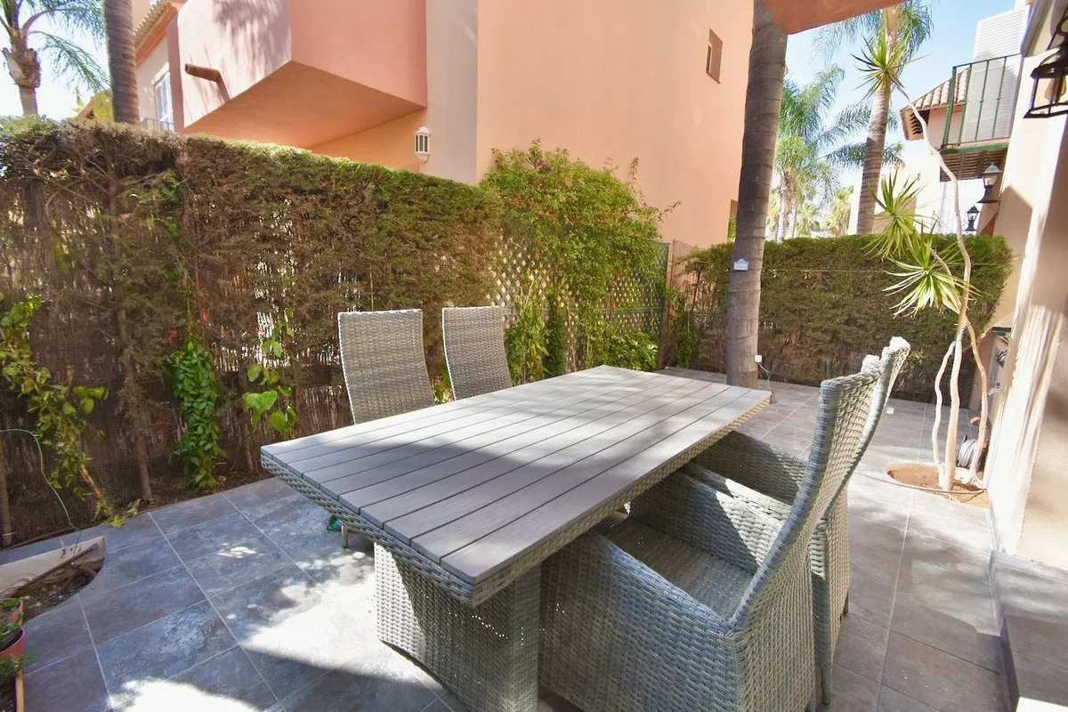 f8ad6452-facc-4bb7-9e87-e270e20aed3b