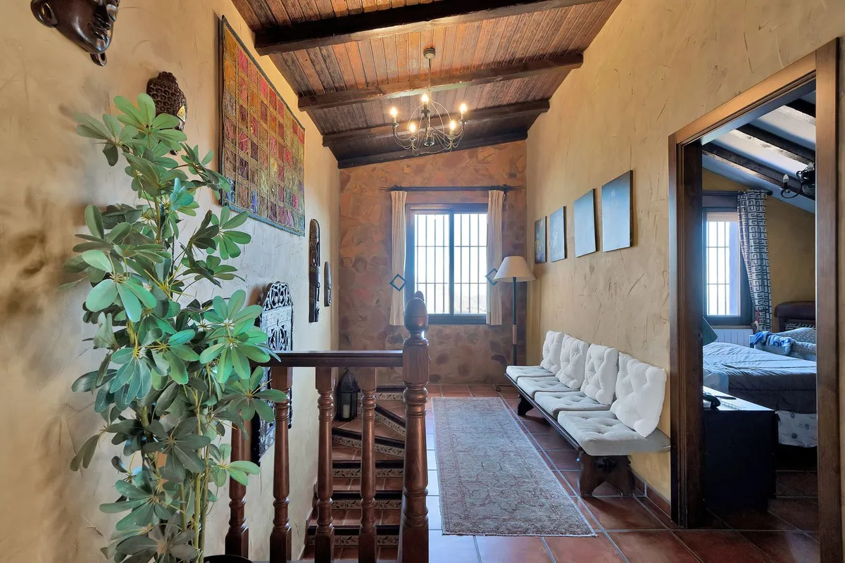 d8e62128-54b4-4627-9237-684fd619b545