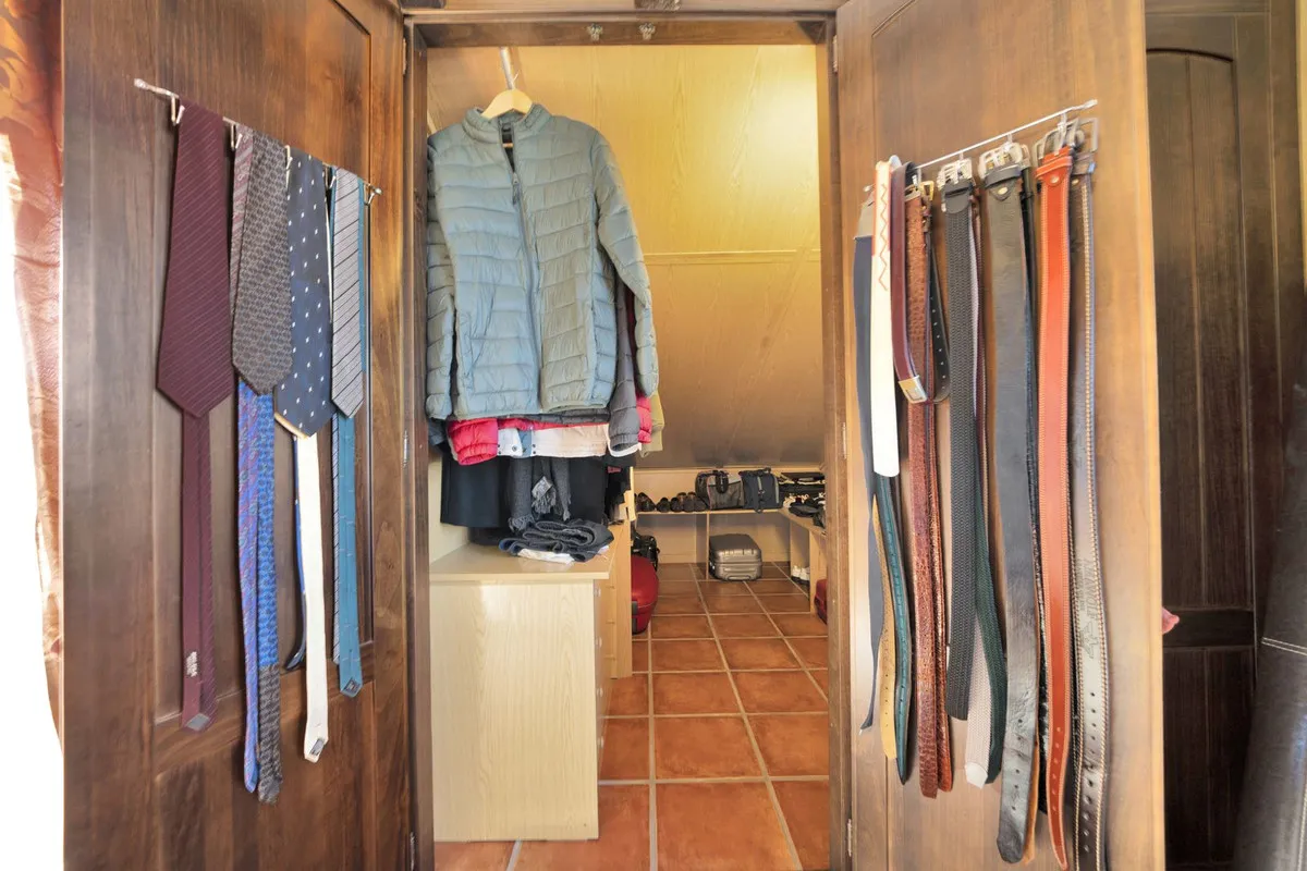 de43b768-a40e-49bb-a529-7c97f24af793