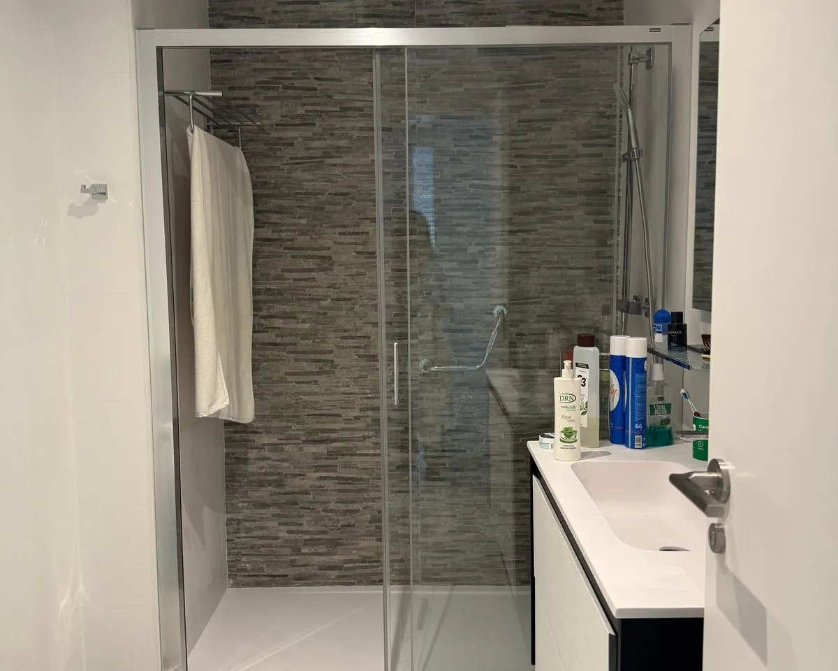 37bc6209-7d3f-4d09-9dfb-45d4e0703da1