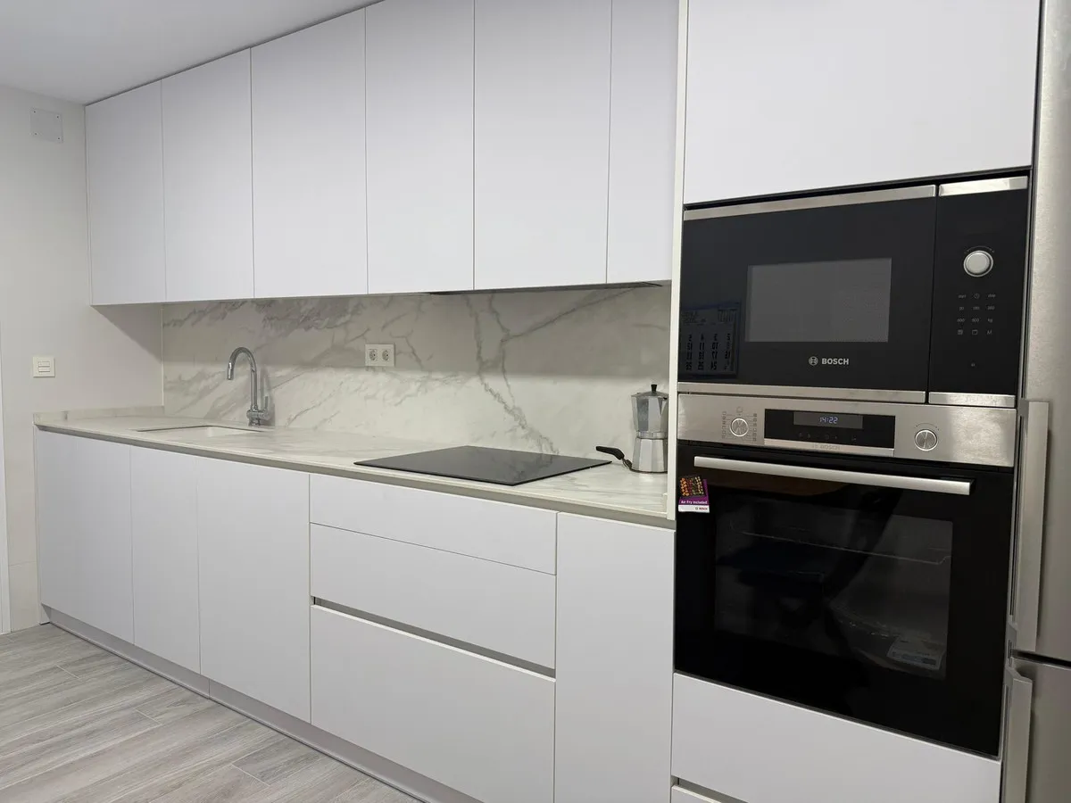 51d5713c-584a-466a-9f8b-32e26f4fca45