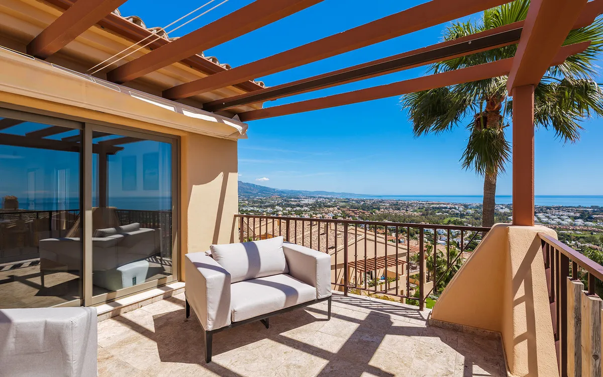 374094f1-a810-4281-a23e-bee547112ca9