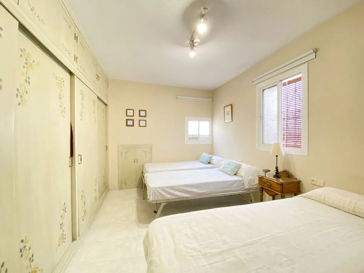 89f8a580-21f4-4dc5-bb97-015e01e4f070