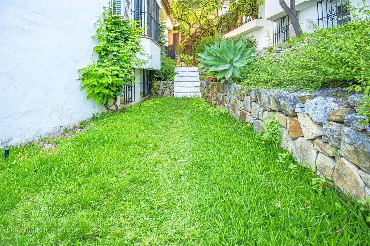 226564bb-341b-4289-bc3b-b00e9de2a498