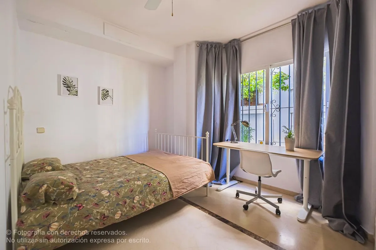 2ec45ebb-ed52-4825-b396-2849e4a364d6