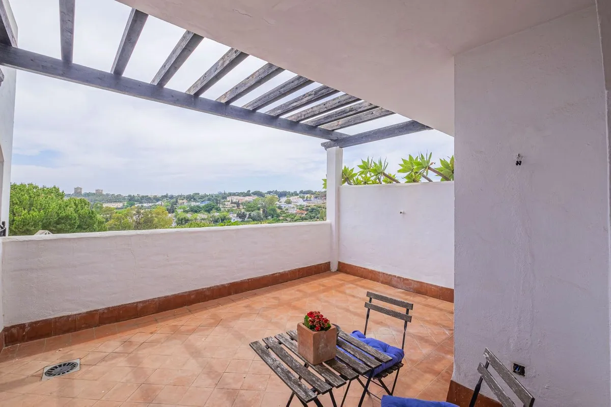 90056e83-b3b1-4344-8879-9f73875f15b0