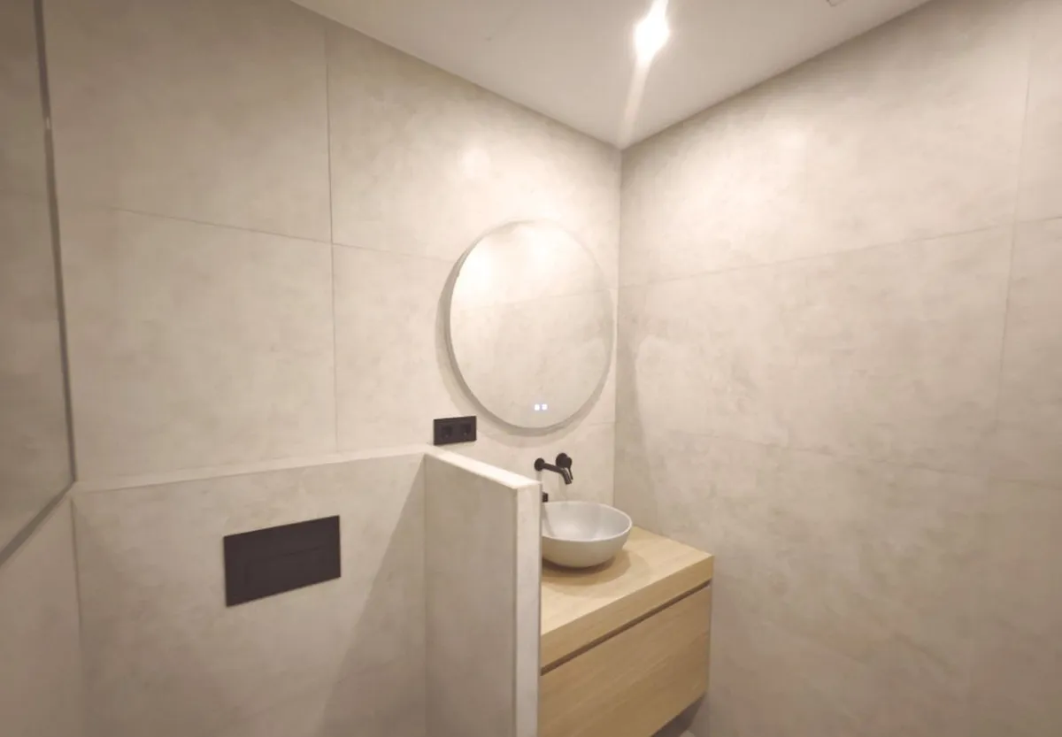 a053a0e3-cf9b-4861-89ee-f32db0a34b2f