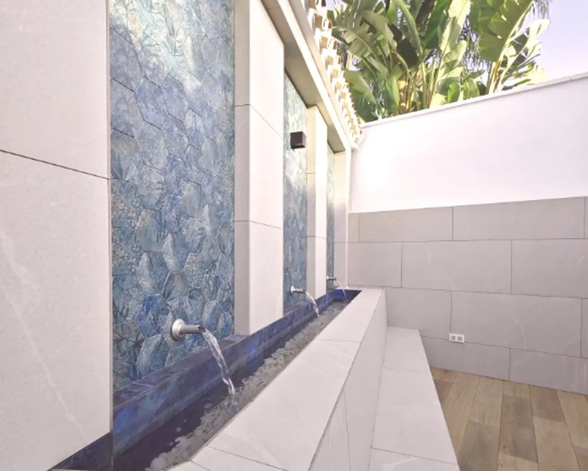 f6e5fa24-358b-4a8b-81fd-b0be504ed8d0