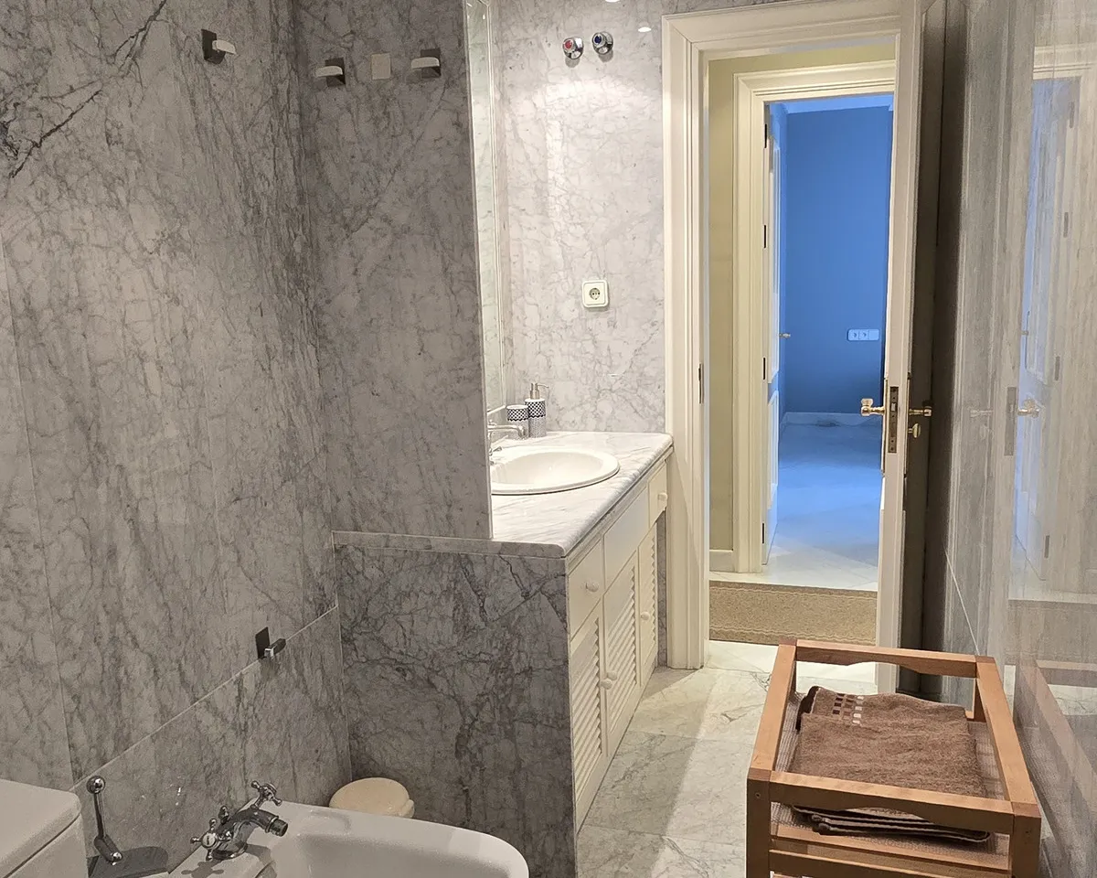 190ef929-6188-4551-b93e-d3d3f6480986