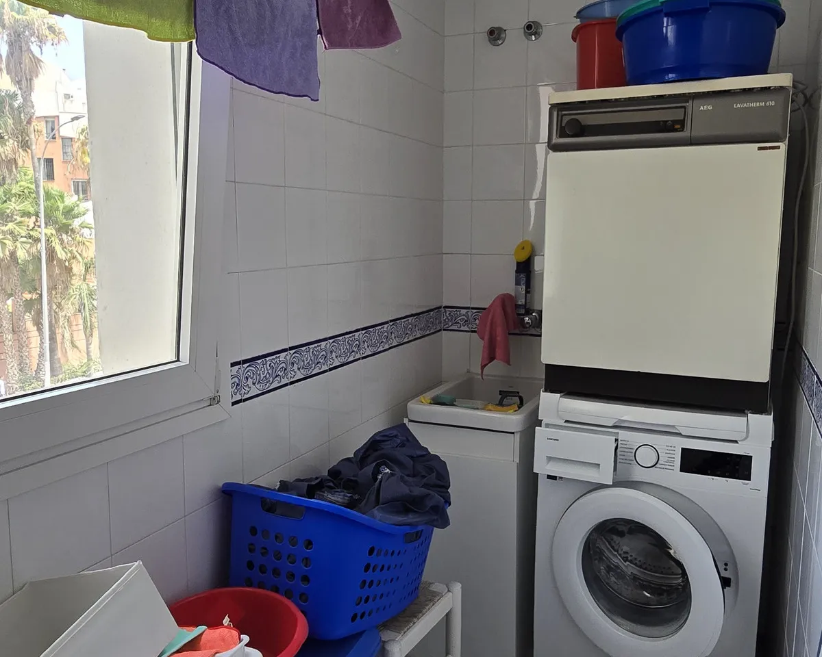 b013cba3-132b-4286-bb3f-edbd4d752c17