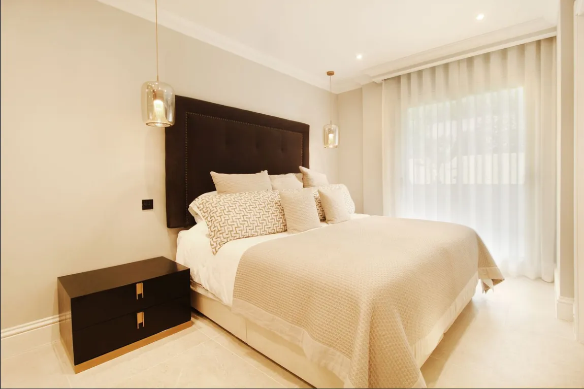 6c6deb92-614a-4e0d-82c9-ed1e4b004e56