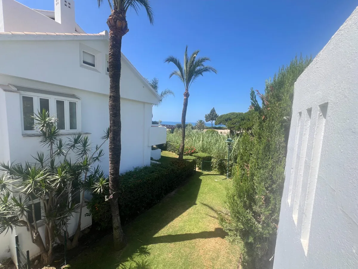 b06c3572-661b-4412-978a-a3b90901bc75