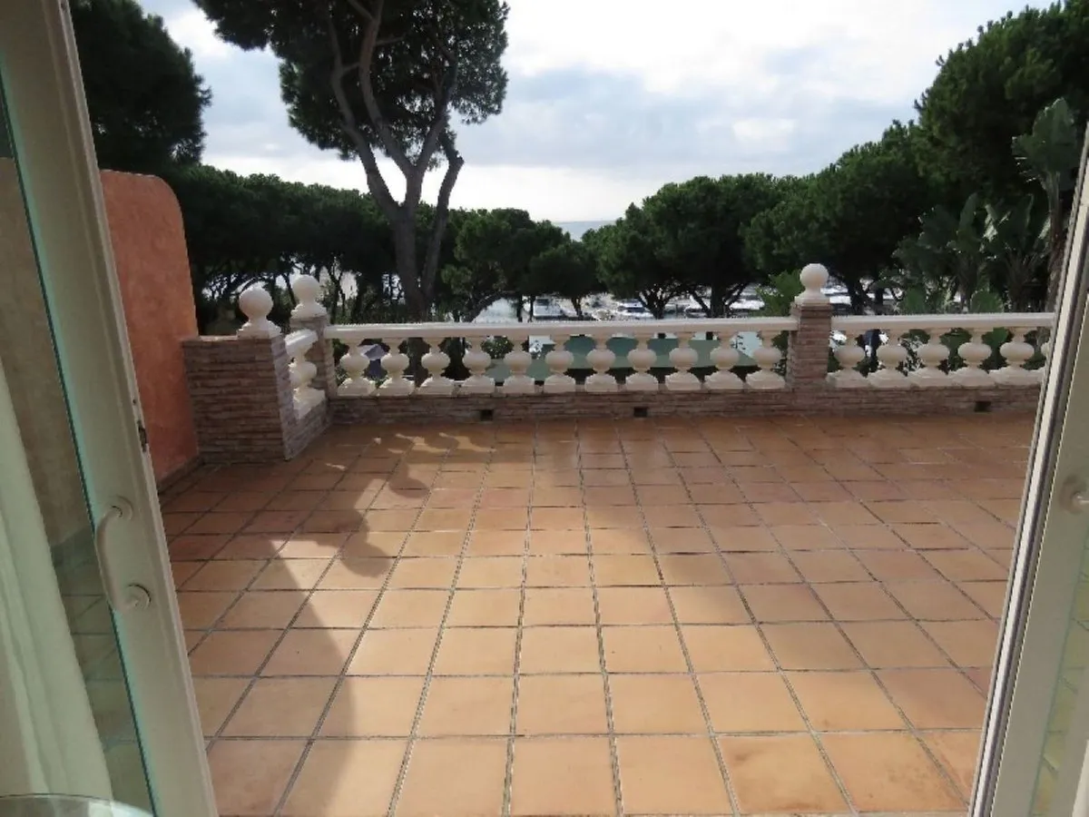 159e414d-5399-4ebb-b9bb-2a134287e94d