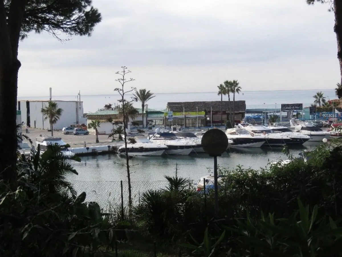 ebaadff5-9759-45fb-9b1a-d3f70c7397db