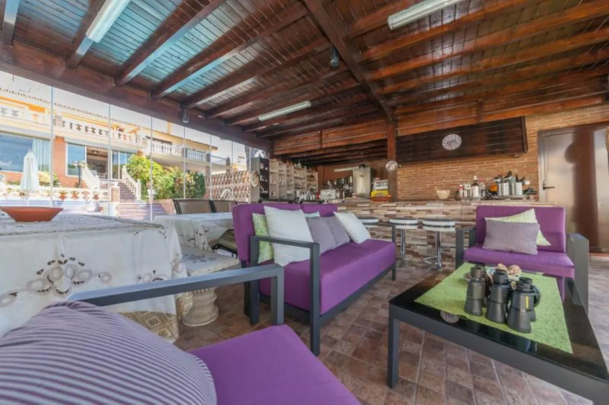 ed79b164-ae17-4b34-8040-2662a152de84