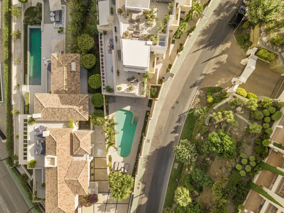 30f1973d-e0d1-40ac-bf7b-2a92d7a088f0