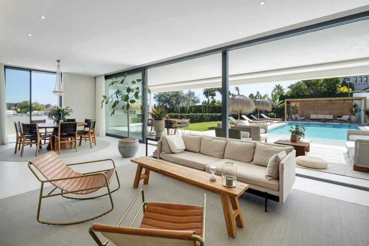 f41d8a11-651c-4d45-8670-a68b5ed52293