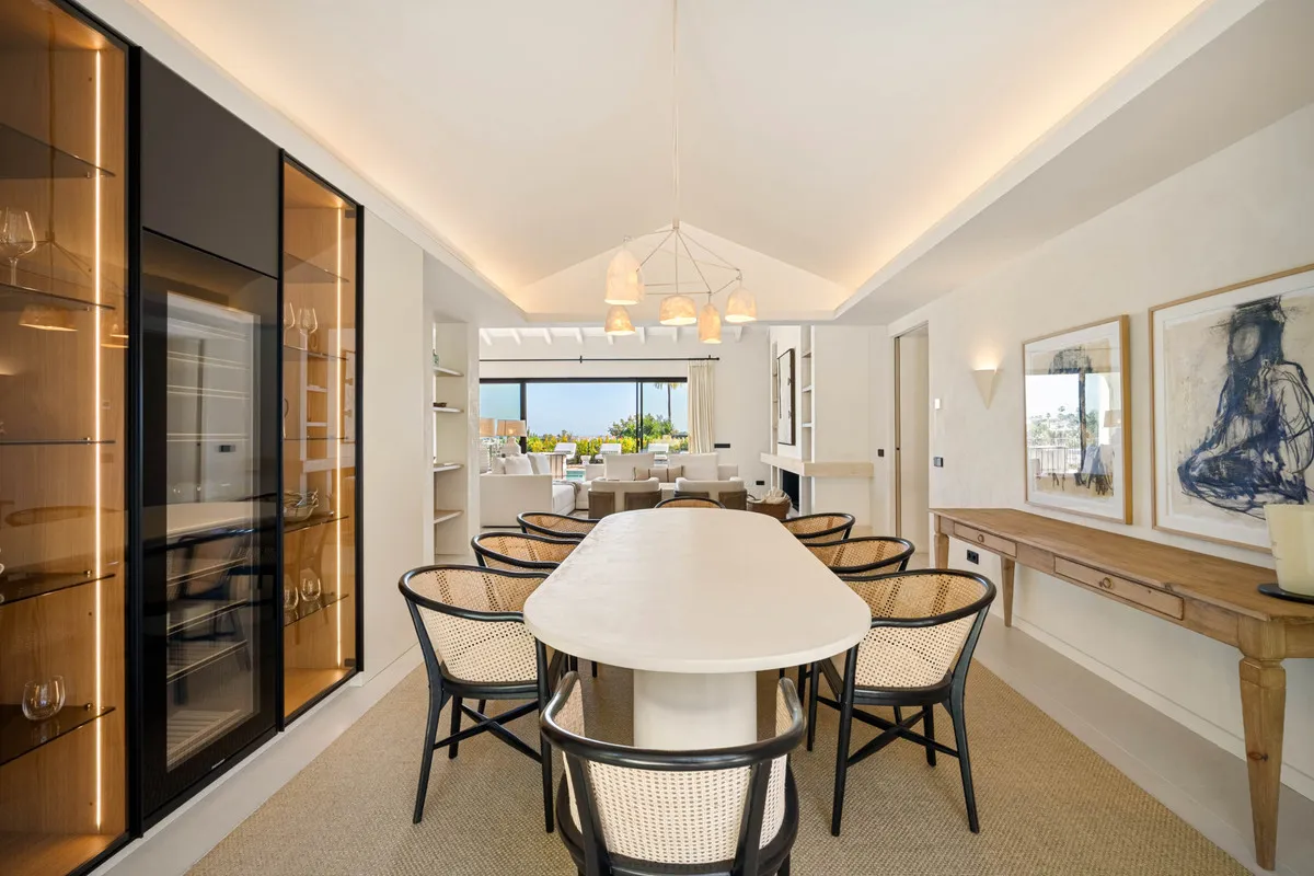 8c0e2de4-e74f-496d-9c45-52ab9a73544b