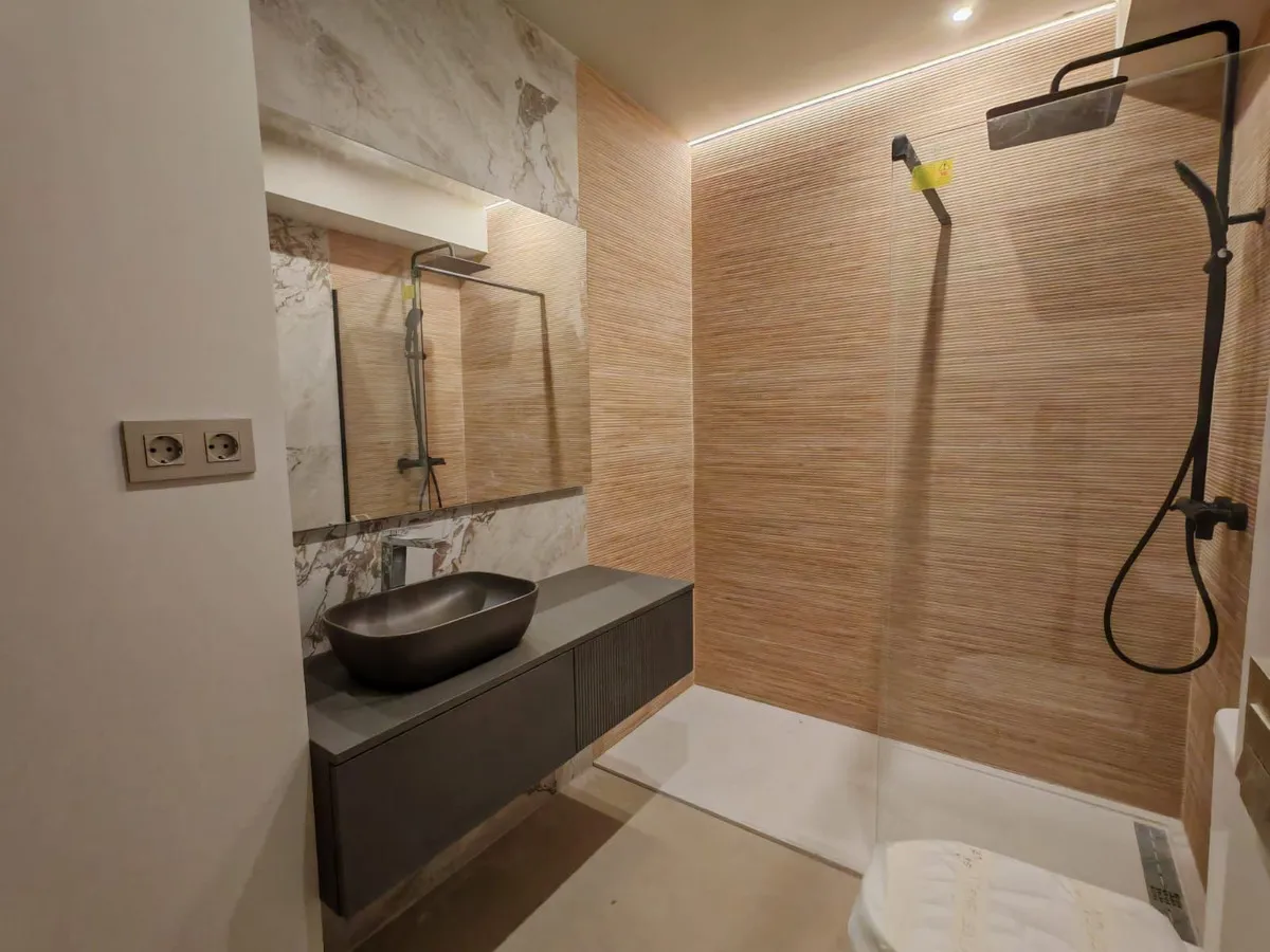 0e8ad1f1-7091-46c6-a9fc-e6721b36aa6f