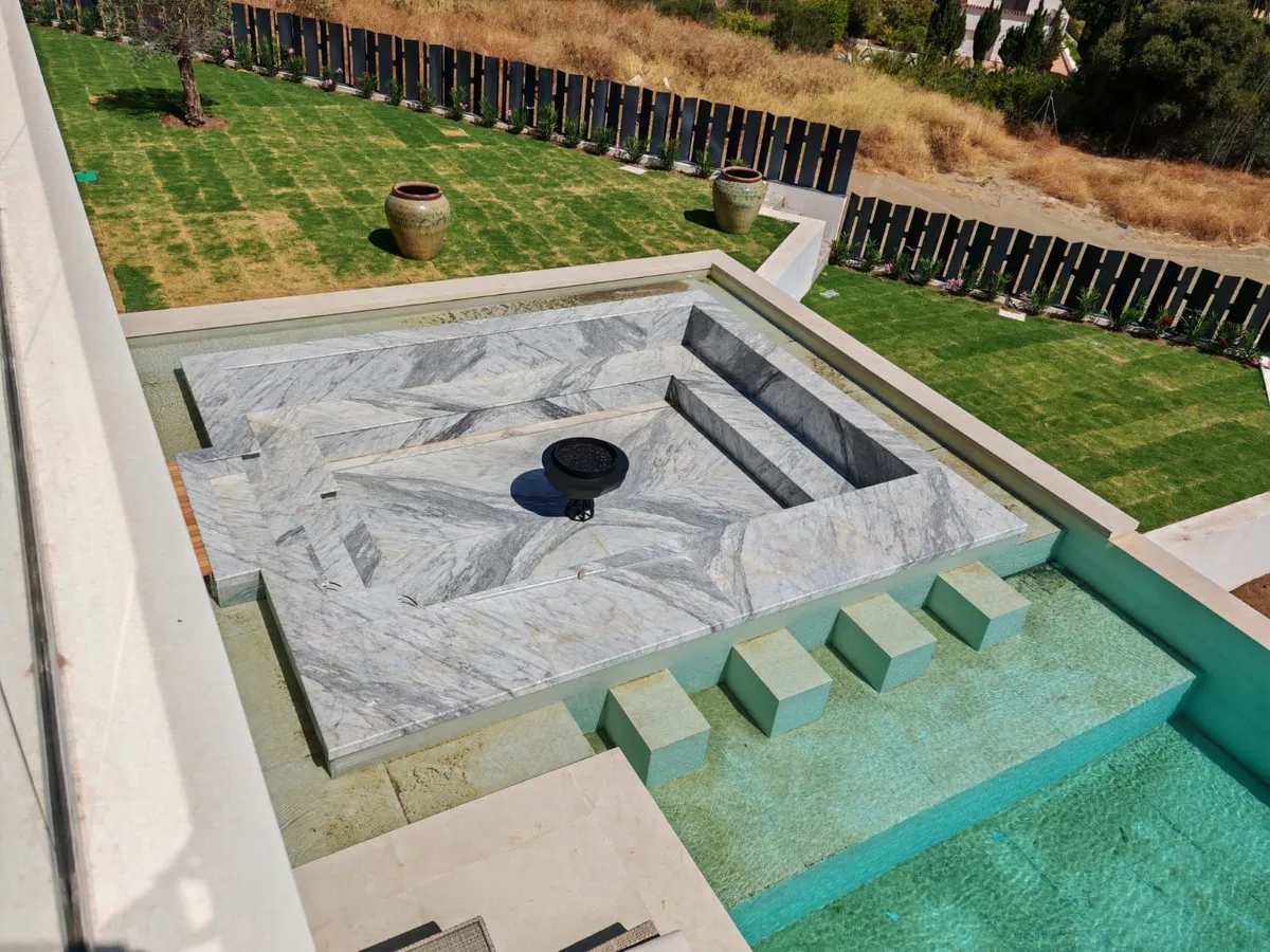 431626dc-300f-46cf-89bc-36a3173a21af