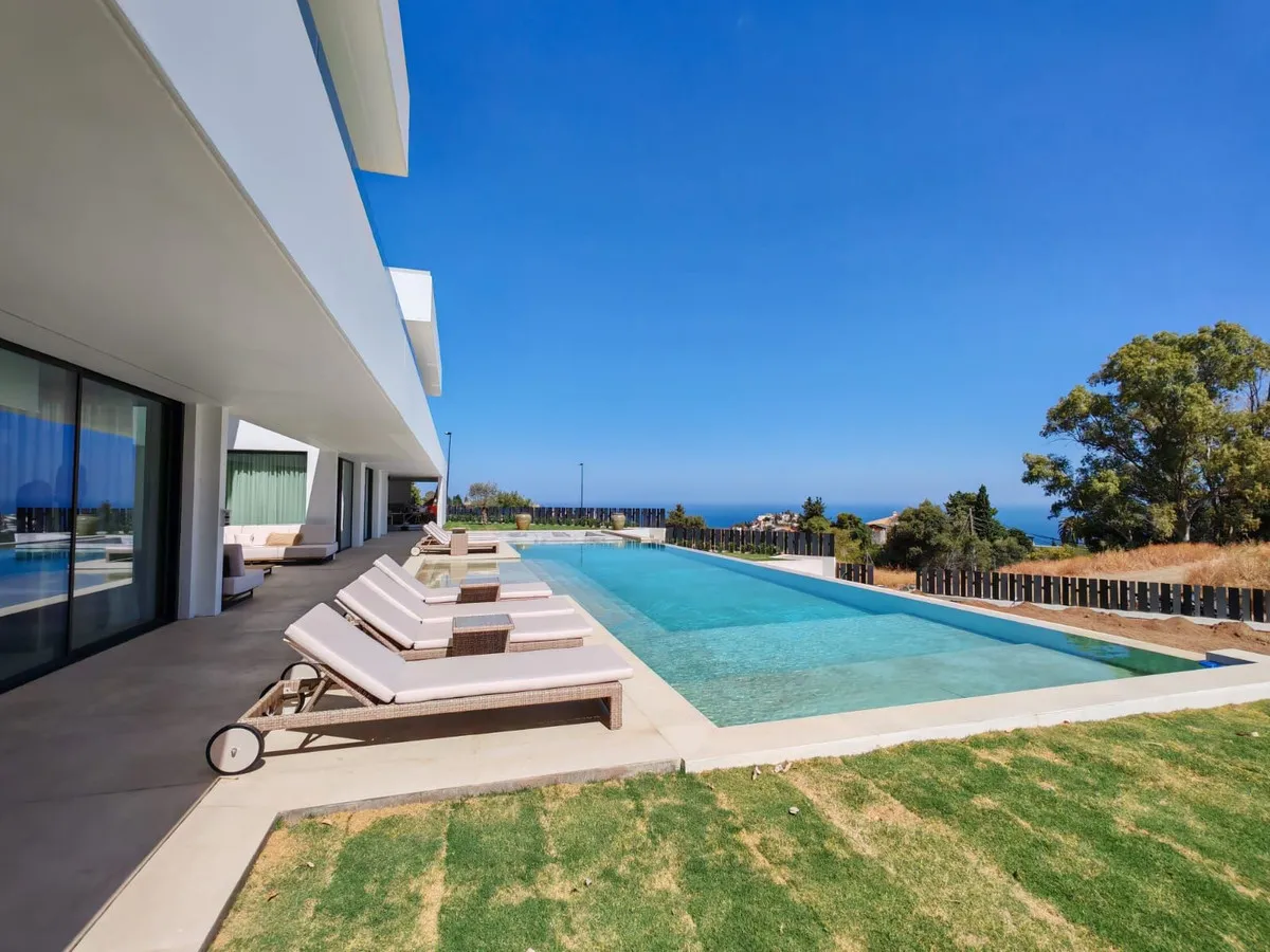 9b7ee24e-299c-475b-88ee-df6643b1c65d