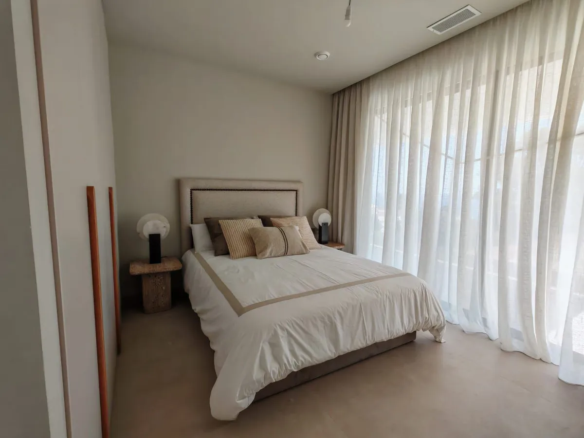 da4fa2c8-cbb9-4847-af9e-2b9845ecaa0a