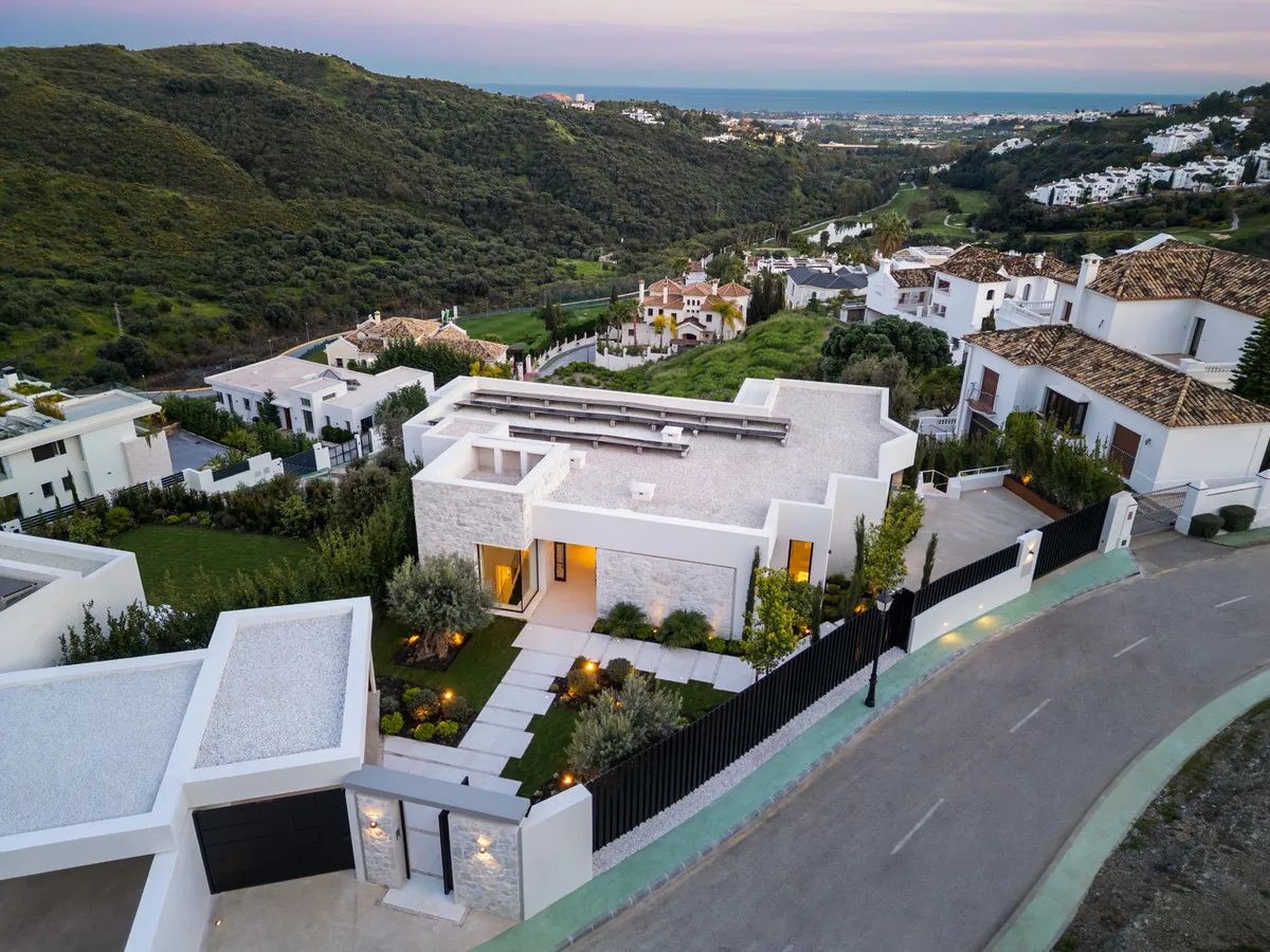 4b0170d5-95b0-4436-9e84-b164c452640f