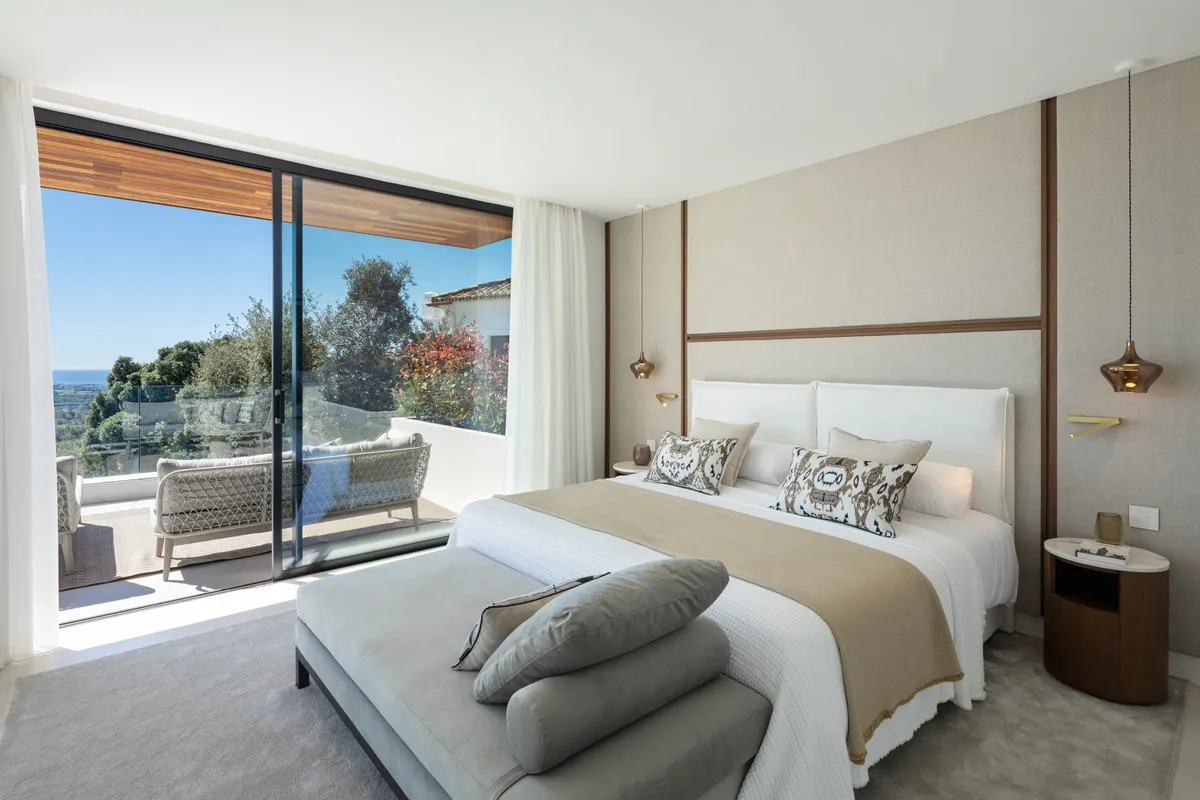 6b917897-82d1-4092-9afc-e7d2a1f8bc17