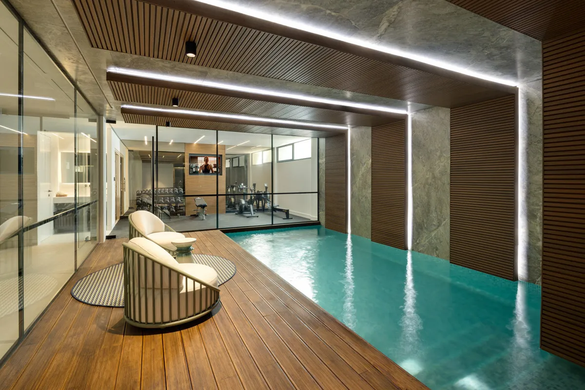 f1f8e710-56f8-46b7-bf80-6d673790a39b