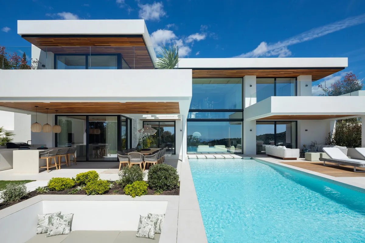 ffa31d9b-caf5-47dc-955e-0cc3e19524b4