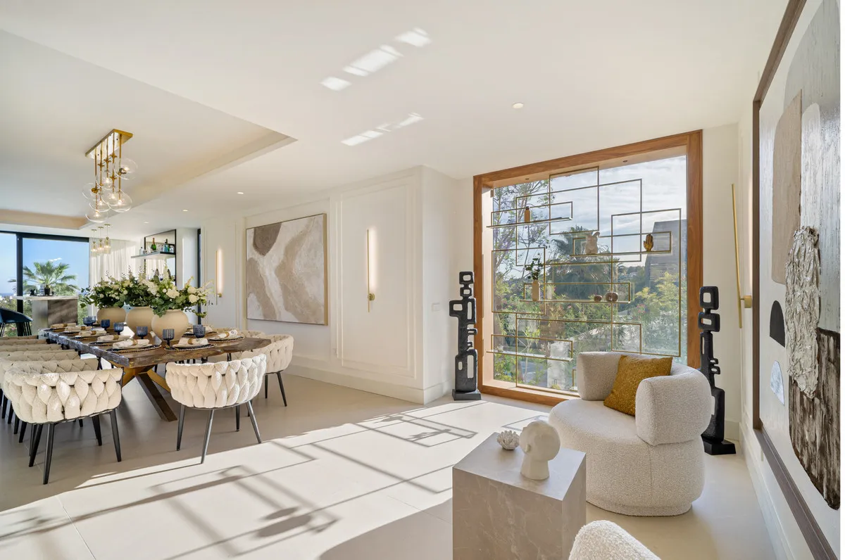 4c7c6105-8c64-41df-98b5-0a13c0833812