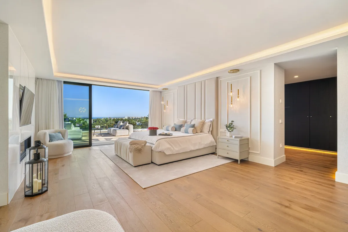 826b307a-72c9-476d-8eea-af45c39eea10