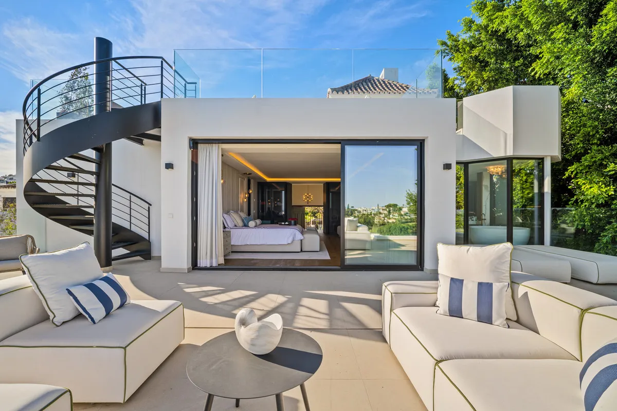 99bf398b-5ec4-4cff-9629-c19ef9bd2917