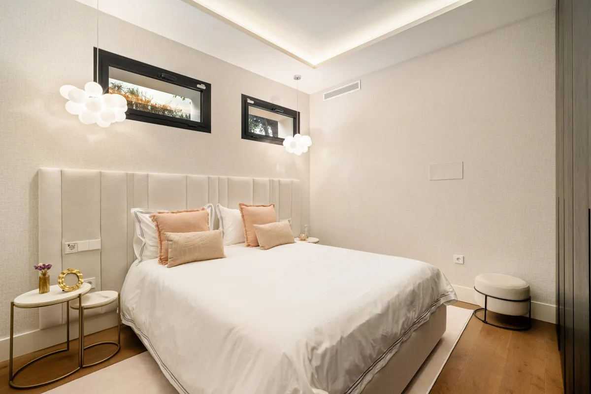 e0c0b9b7-e0e2-4fac-82cd-bfec45fc192f