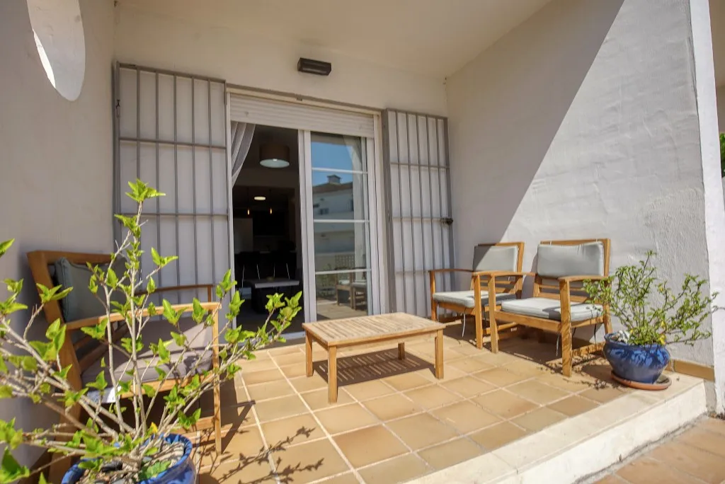 ec2e87aa-46a5-411e-a5c2-b1155223fe4b