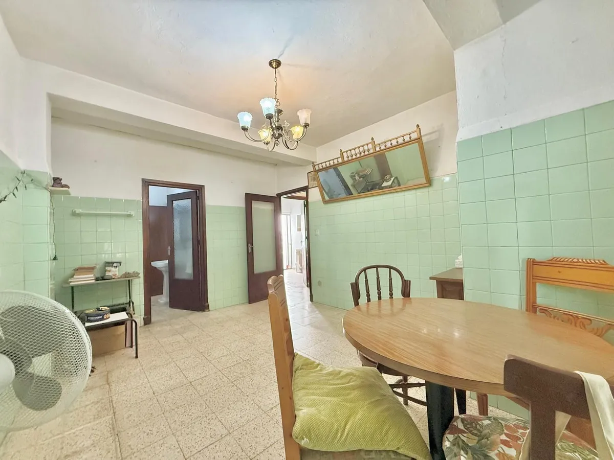 fe7856c1-4862-4c3e-9cb3-13b7285bd9d8