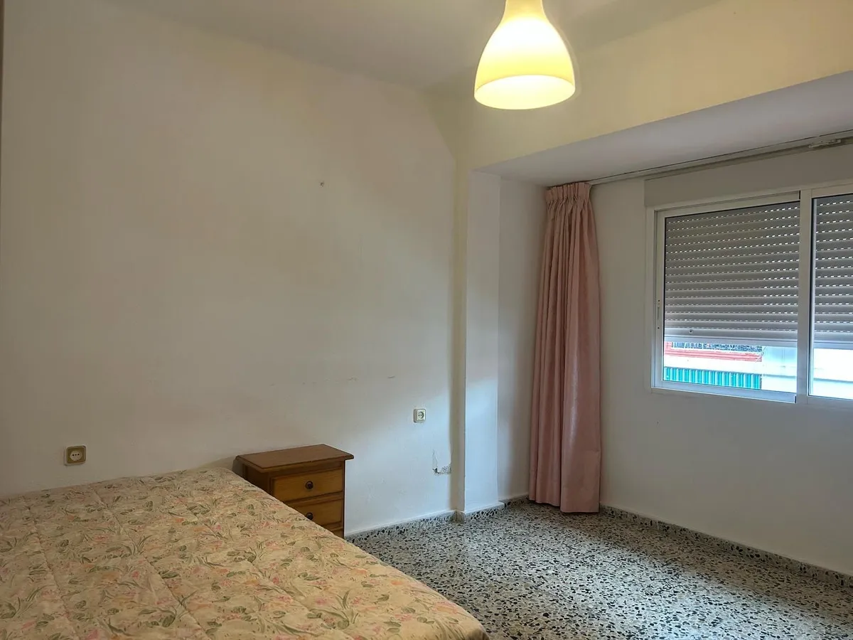 052b7ec4-ff6a-4ece-8484-48775e712b19