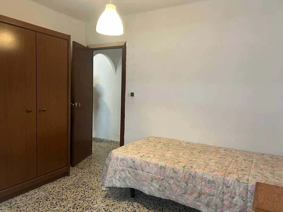 5ee6f778-280e-46d1-8e97-2d613d44d2be