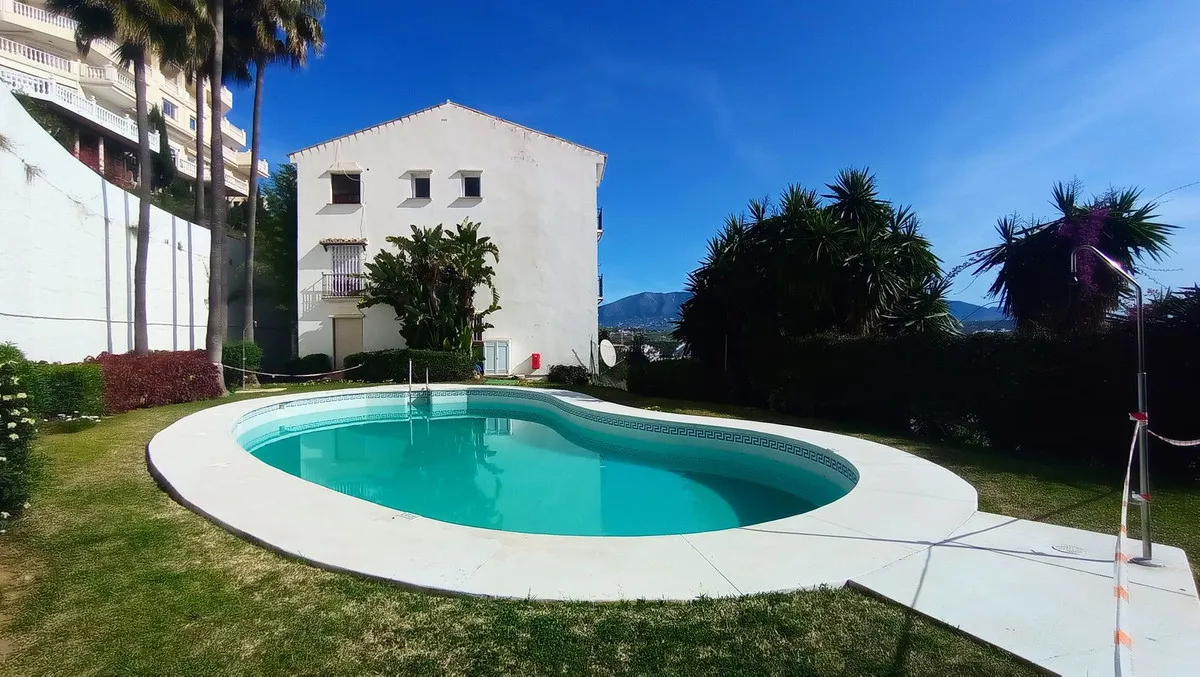 1ffe5ac5-8045-42fe-98f8-f3720b3645f2