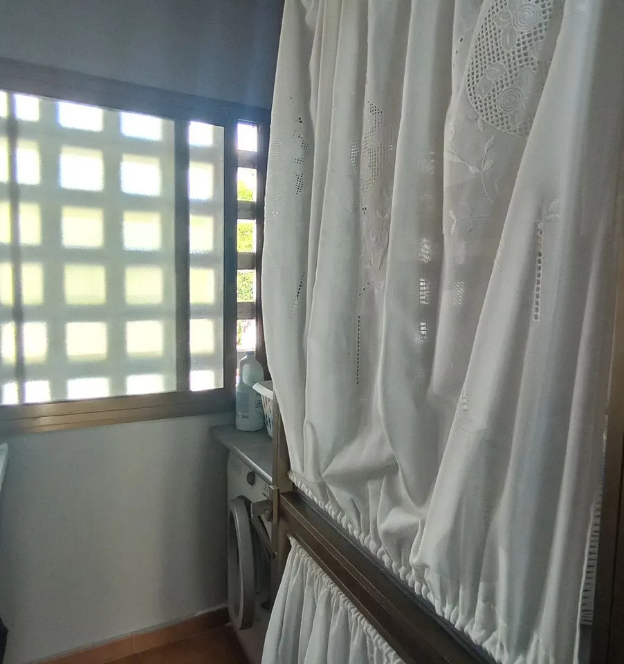 4d9c0200-37b0-4d4b-8d38-b5c4b0804f6b