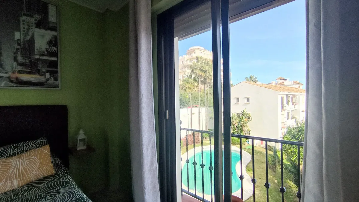 53fe60f5-465d-437d-bec5-451a9ee13b85