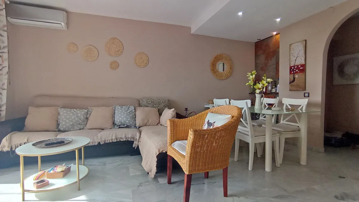 d160ca76-2240-4d61-84bd-792781ae5c1d